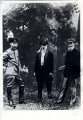 Dzierzynski_Feliks,_Marchlewski_Julian_i_Kon_Feliks_w_parku_przy_Palacu_Branickich_sierpien_1920_r.,_KW_PZPR_w_Bialymstoku,_Zbior_fotografii,_sygn._148,_fot._3